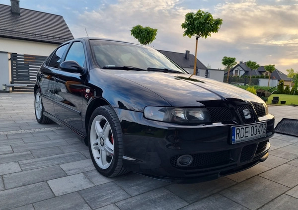 Seat Leon cena 19900 przebieg: 260000, rok produkcji 2005 z Dębica małe 67